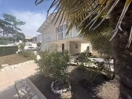 vente maison la tremblade 17390 - - surface privée