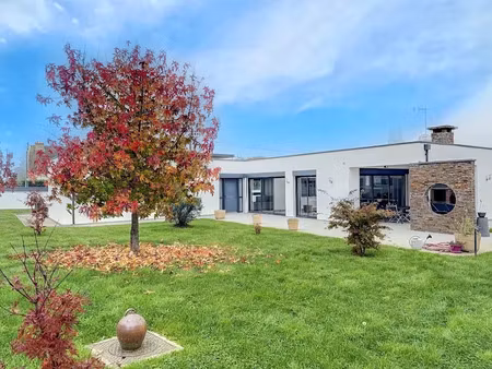 vente villa 6 pièces 150.08 m² à yzeure (03400)  380 000 €