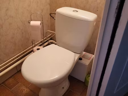 location meublée chambre 1 pièce 10 m² à saint-just-sauvage (51260)  400 €