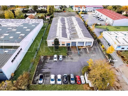 vente locaux professionnels 1416 m² à pringy (77310)  950 000 €