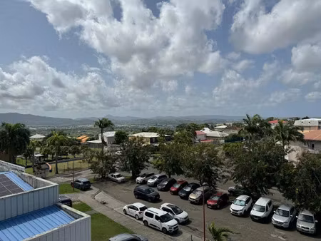 vente locaux professionnels 900 m² à le lamentin (97232)  2 045 000 €