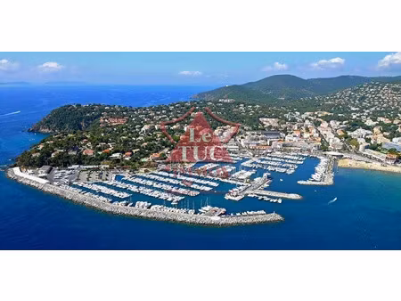 vente locaux professionnels 0 pièces 460 m² à cavalaire-sur-mer (83240)  876 800 €