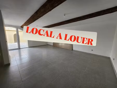 exclusivite a louer a chateauneuf de gadagne entre avignon et l'isle sur la sorgue - local
