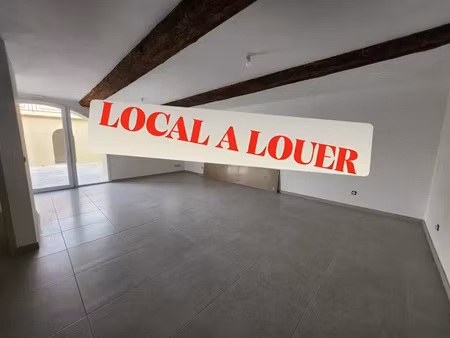 appartement 2 pièces 50 m² à louer châteauneuf-de-gadagne 84470 ? | era immobilier