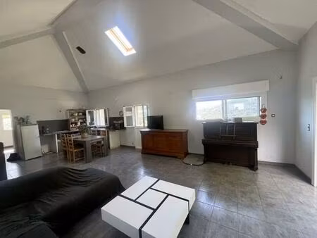 vente prix sacrifie maison 5 pièces (133 m²) partine santa maria di lotta