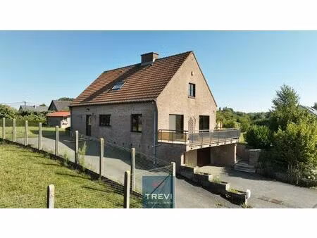 huis te koop in silly met 3 slaapkamers