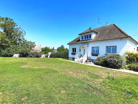 exclusif - lumineuse maison de plain-pied de 132 m2 hab. sur 10 ares !