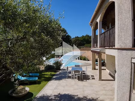 vente maison 8 pièces 212.61 m² à bormes-les-mimosas (83230)  940 000 €