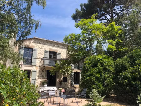 location meublée chambre 1 pièce 25 m² à sainte-maure-de-peyriac (47170)  600 €