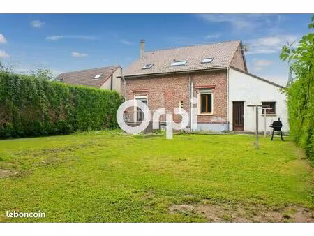 maison 5 pièces 147 m²