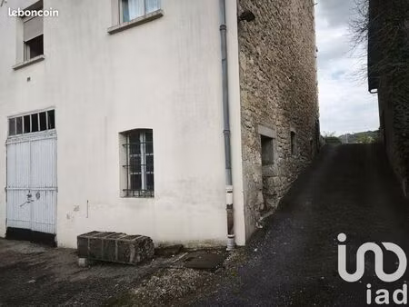 parking/box 35 m² espalion