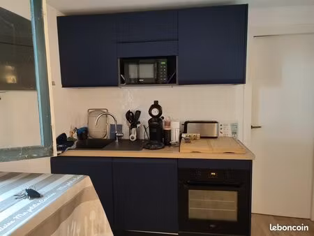 location studio vue mer meublé