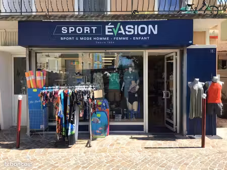 opportunite rare : droit au bail tous commerces dans centre-ville oraison  idéalement situ
