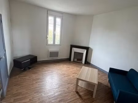 appartement t2 situé proche centre ville de migennes dispo pour la location