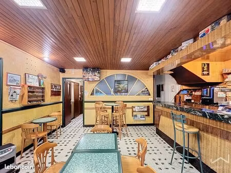 immeuble 477 m² loudéac