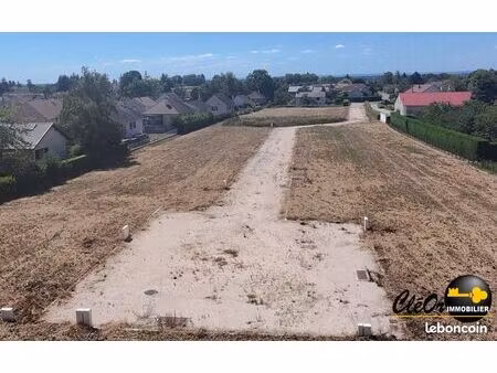 terrain 599 m² seurre