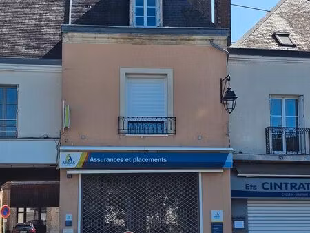 loue magasin / local commercial centre chateau renault