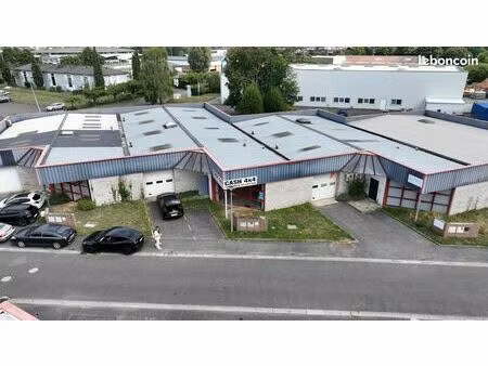local d'activité 470 m²
