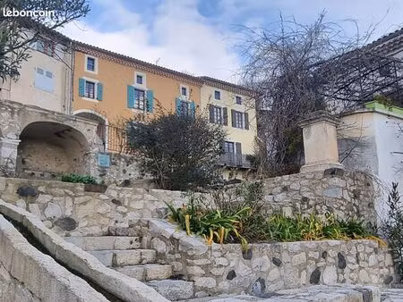 appartement 7 pièces 174 m²