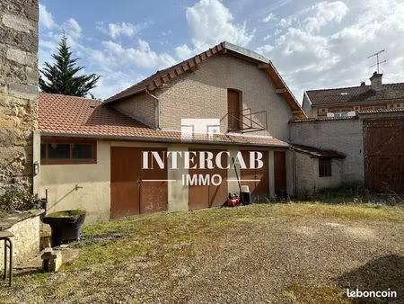 maison 6 pièces 141 m²