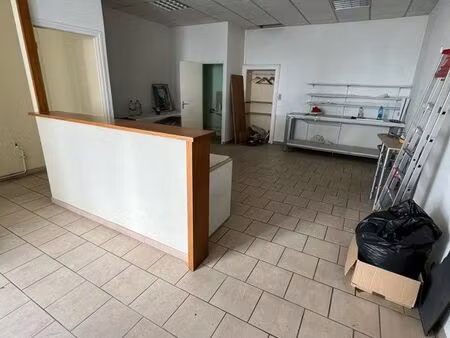 local commercial centre ville 40m2