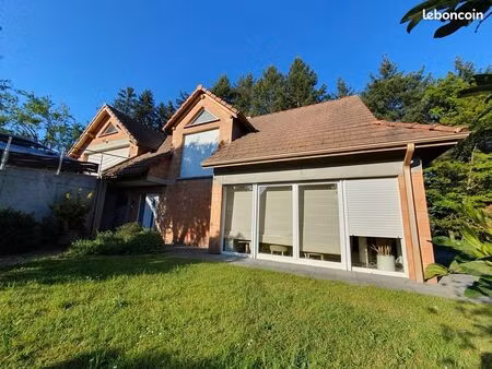 maison 6 pièces 150 m²