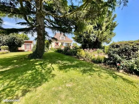 maison 6 pièces 120 m²