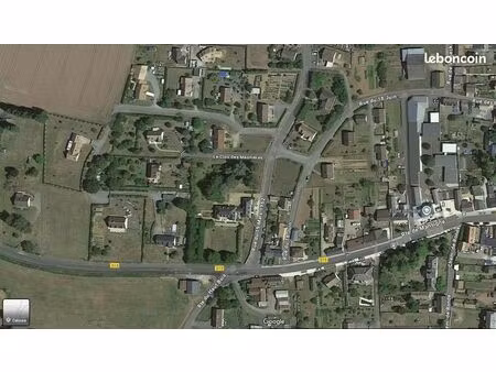 a vendre terrain pontvallain (72)