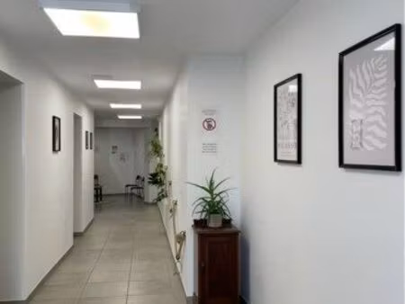 local a louer dans pole medical