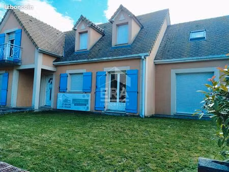 pavillon 6 pièces 169 m²