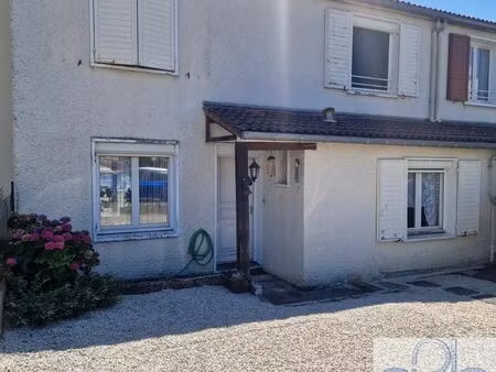 maison 6 pièces 106 m²