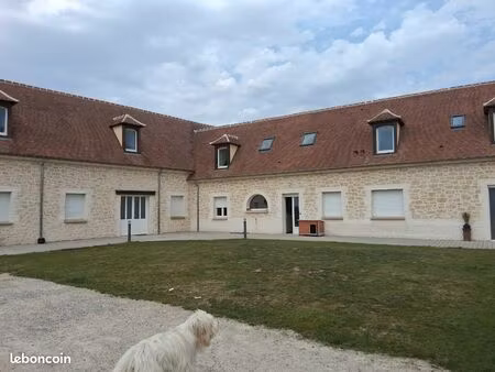 ancien corps de ferme. maison