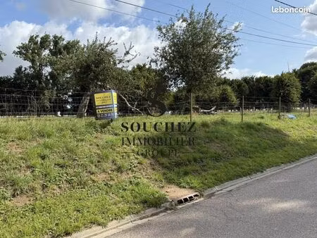 terrain 1 700 m² sus saint leger