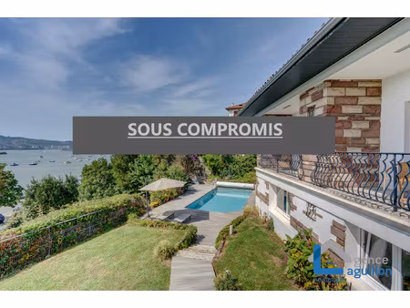 magnifique villa 8 pieces quartier caneta -premiere ligne de
