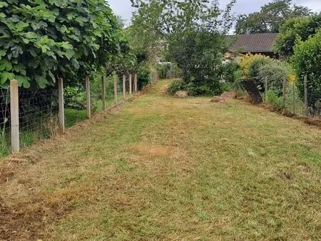 terrain constructible 274m2 bosmie-l'aiguille