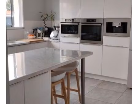 maison récente de plein pied