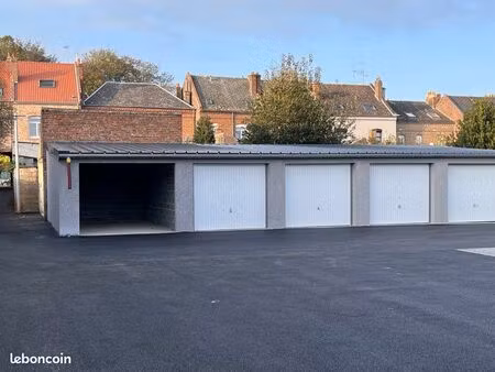 loue garage secteur rue de peronne