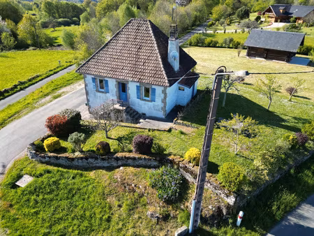 maison entre argentat sur dordogne et marcillac la croisille