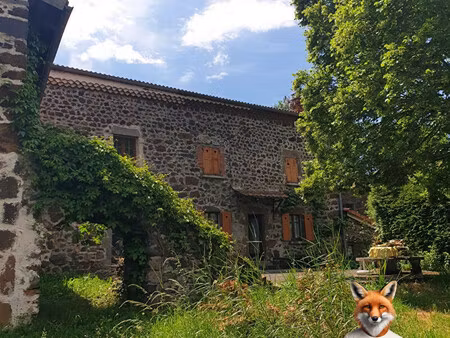 corps de ferme saint arcons d'allier