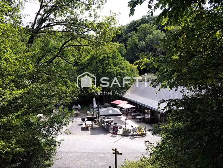 restaurant- guinguette au coeur du parc de loisirs
