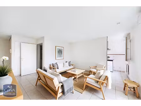 appartement à vendre 2 pièces 47 m² - sorèze (81) - 78 000€