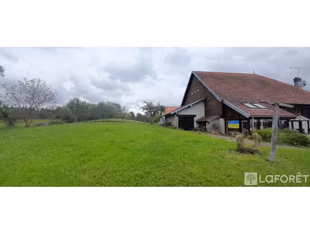 maison t17 près de levier à vendre