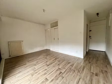 vente appartement 1 pièce 22 m² saintes (17100)