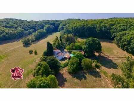 maison de 5 pièces de luxe en vente à hautefage-la-tour  nouvelle-aquitaine