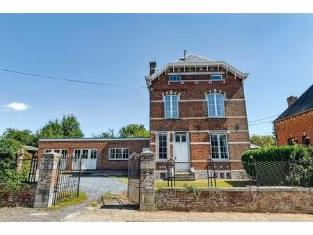 maison à vendre avec terrasse et jardin   meeffe (vbd14696)