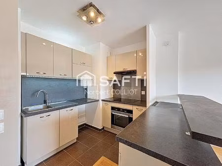 appartement 3p récent aux normes bbc avec balcon