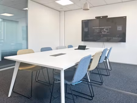location meublée locaux professionnels 20 m² à lesquin (59810)  889 €