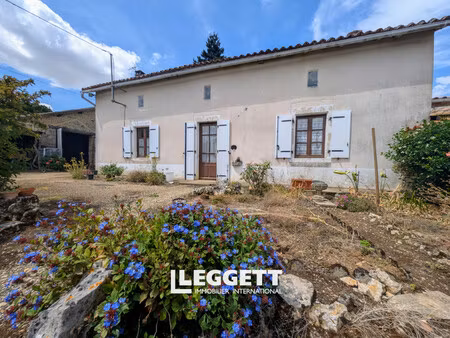 maison 3 pièce(s)  saint-coutant