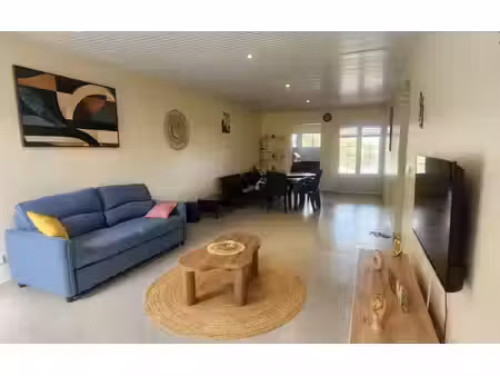 location appartement  61.51 m² t-3 à sainte-luce  1 350 €