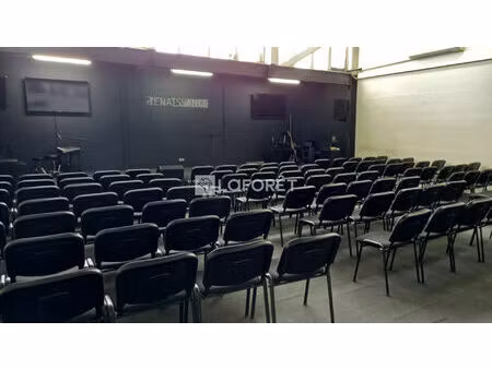 local d'activité et bureaux de 331 m2 à pointe-à-pitre